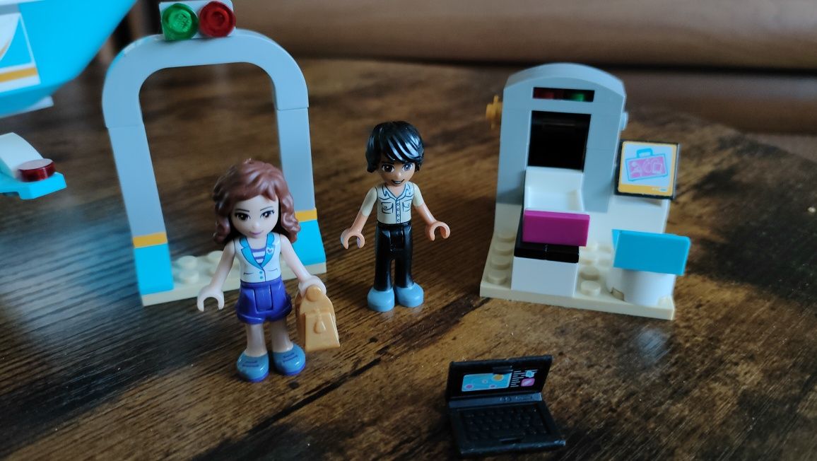 LEGO Friends 41100 samolot