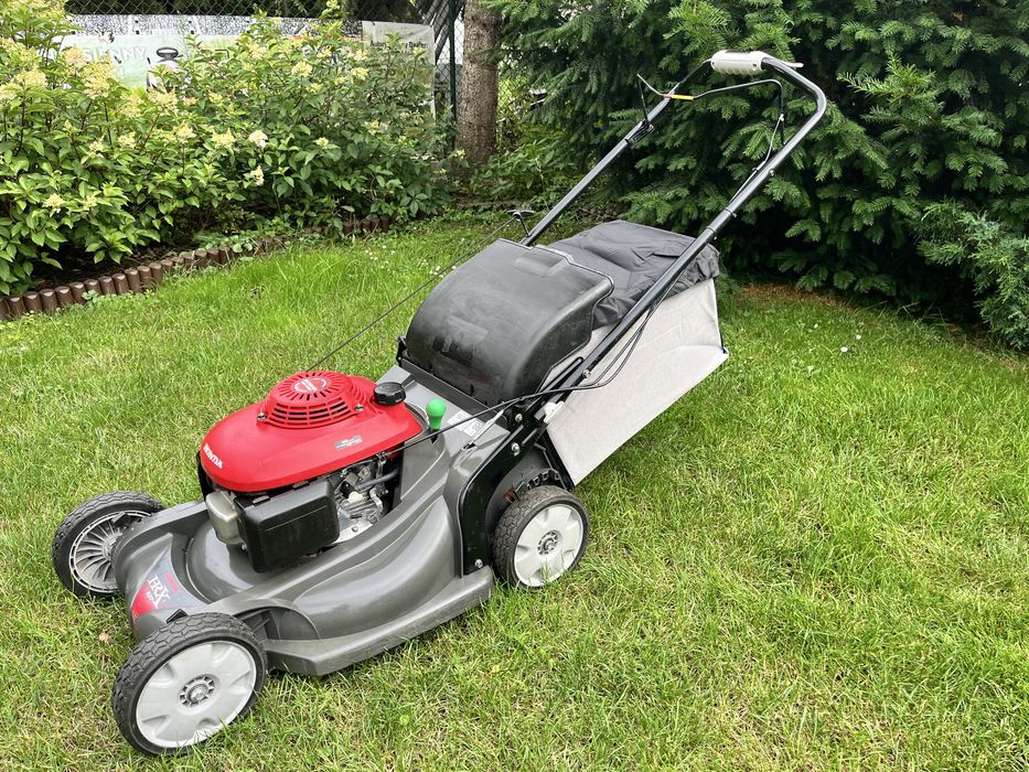 KOSIARKA Spalinowa Honda HRX 537  Napęd Smart Drive