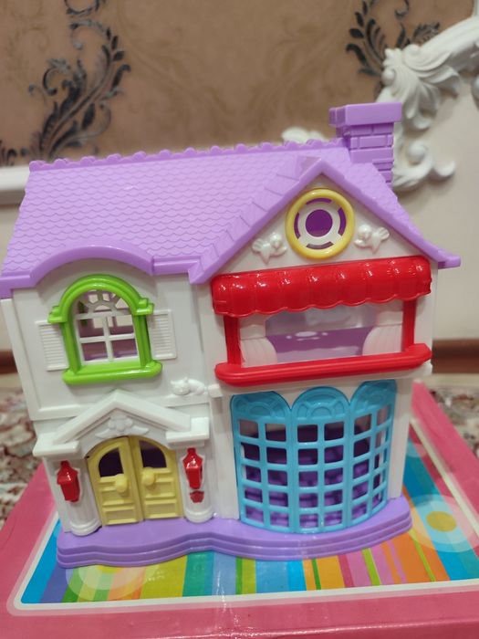 Продам іграшковий будиночок