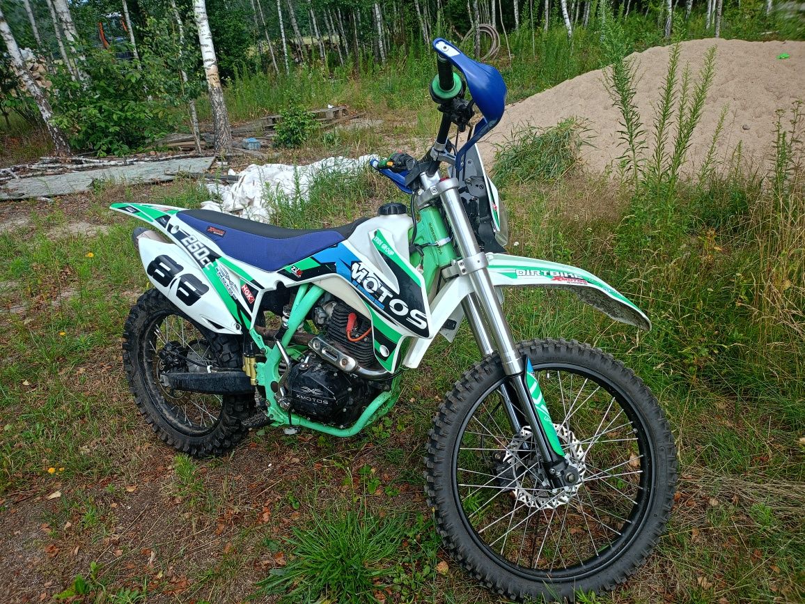 Motor Cross zielony