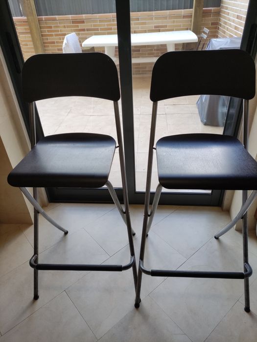 Cadeiras Altas usadas