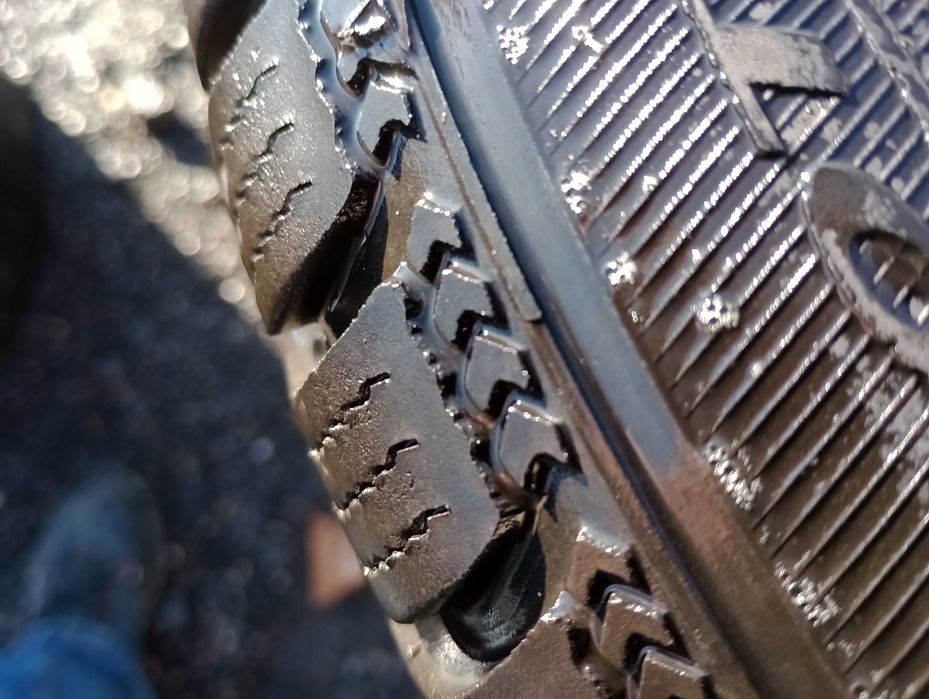 Koła opony zimowe DĘBICA FRIGO 175/65/R14 + felgi 14" RENAULT MEGANE I