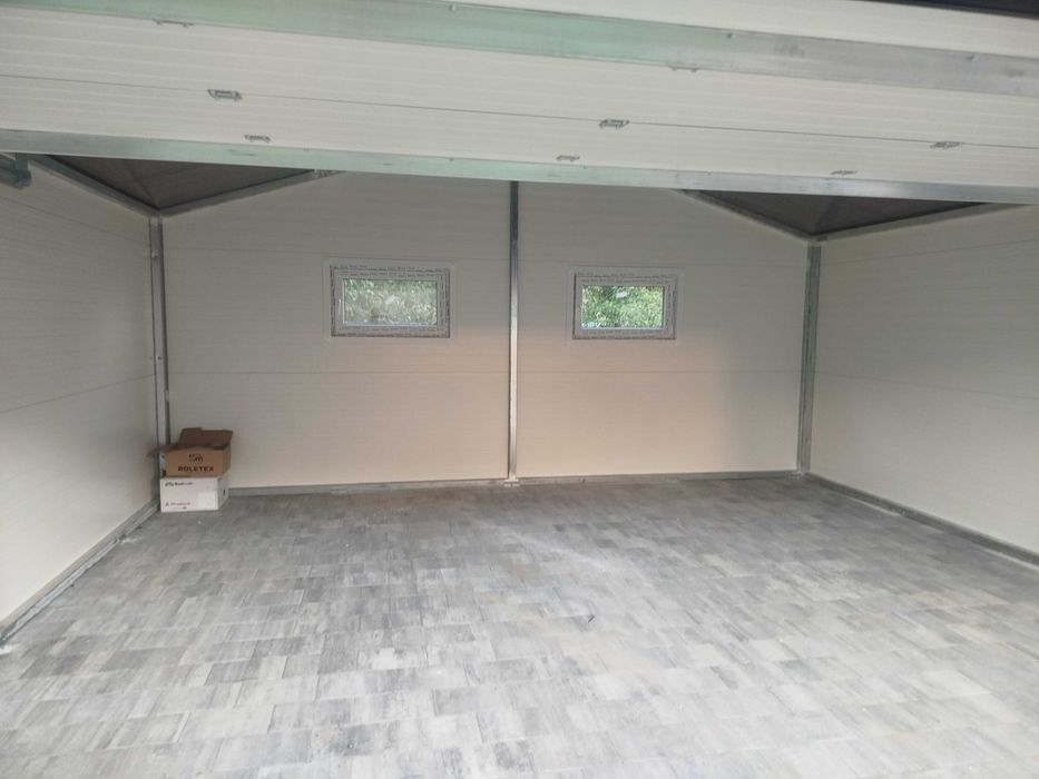 Garaż ocieplany płyta Polieratanowa