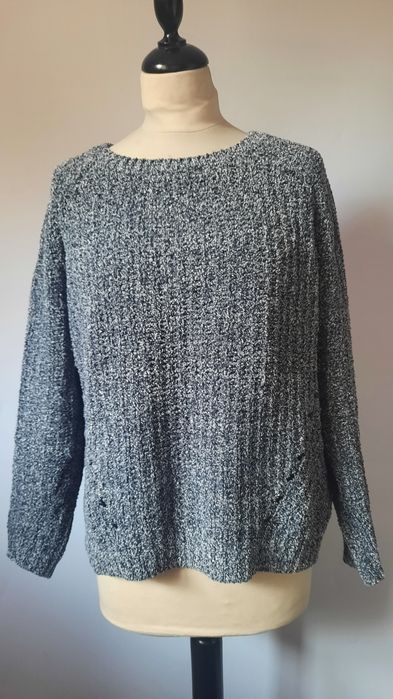 Inextenson Sweter damski rozmiar M
 Sweter damski
 Rozmiar M
Stan bdb