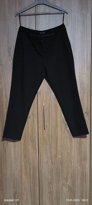 Spodnie eleganckie rozmiar 42