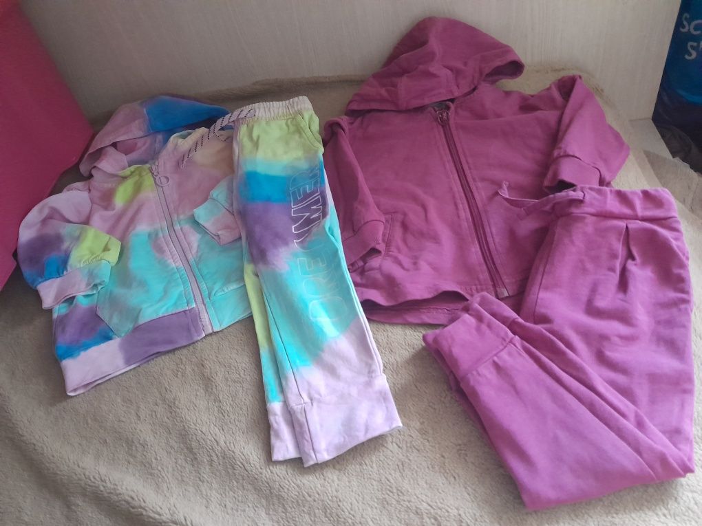 Zestaw dresow - bluzy I spodnie Coccodrillo r.92