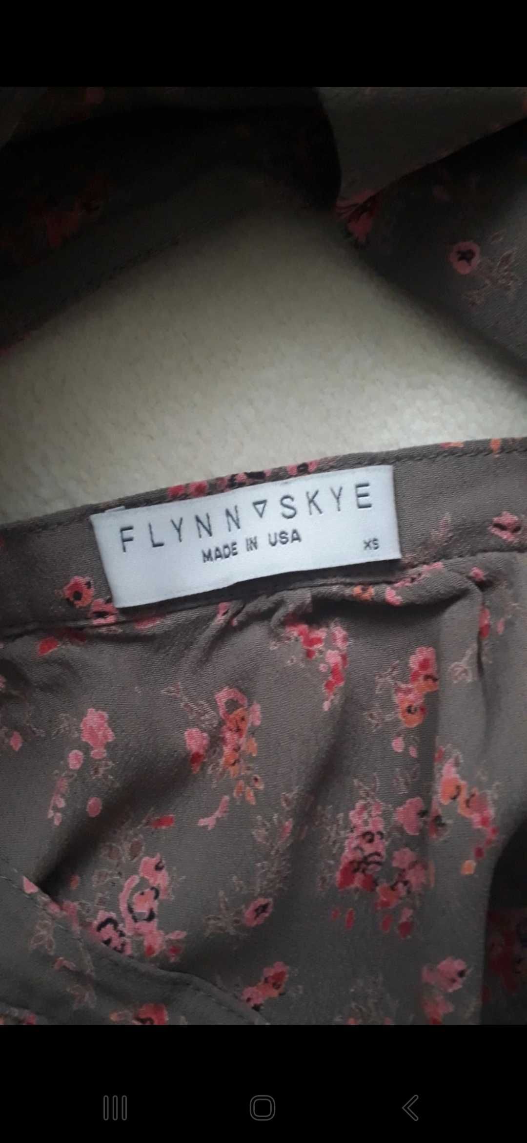 Letnia sukienka o oryginalnym kroju Flynn Skye rozmiar 34