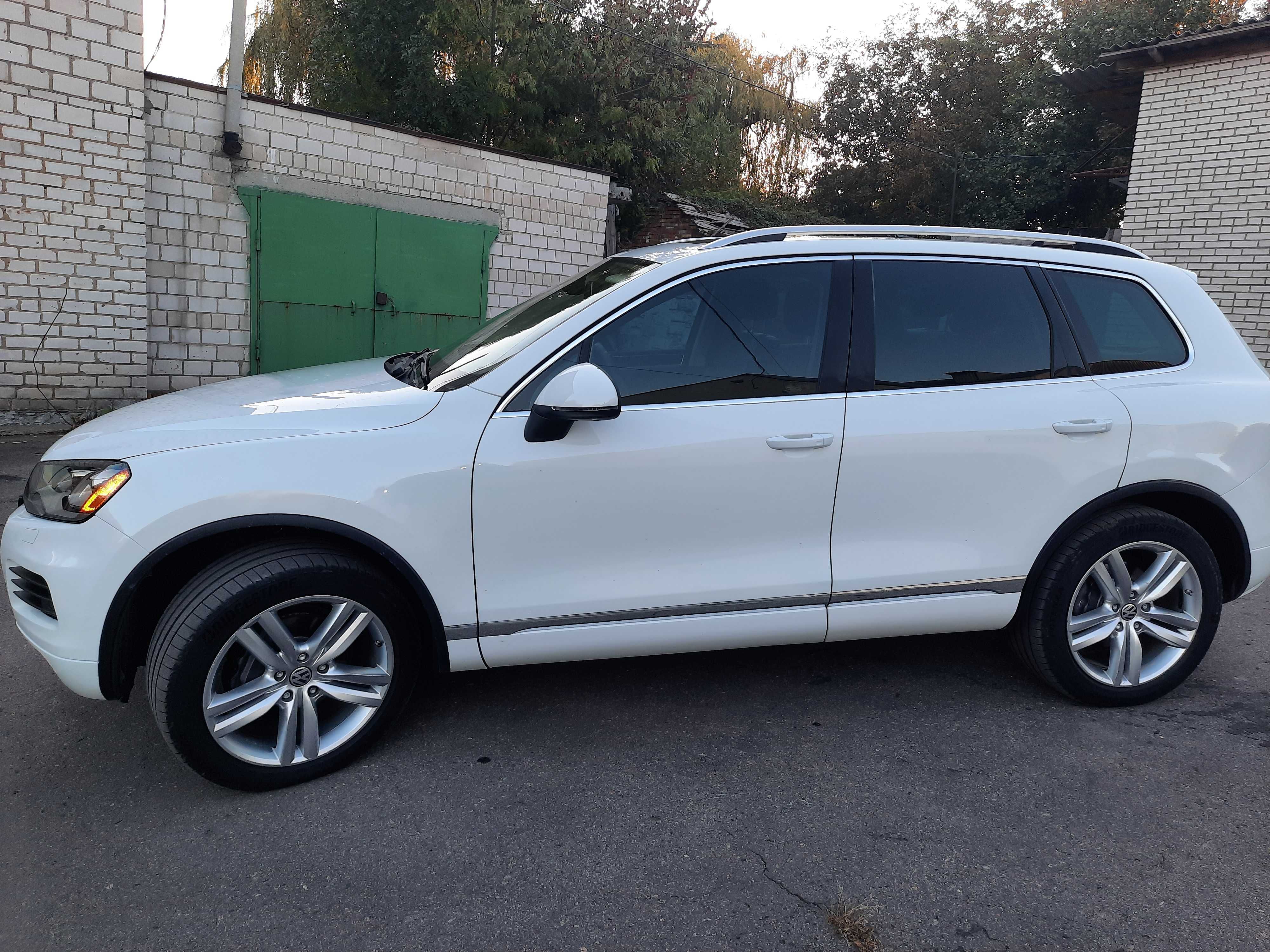 Volkswagen Touareg