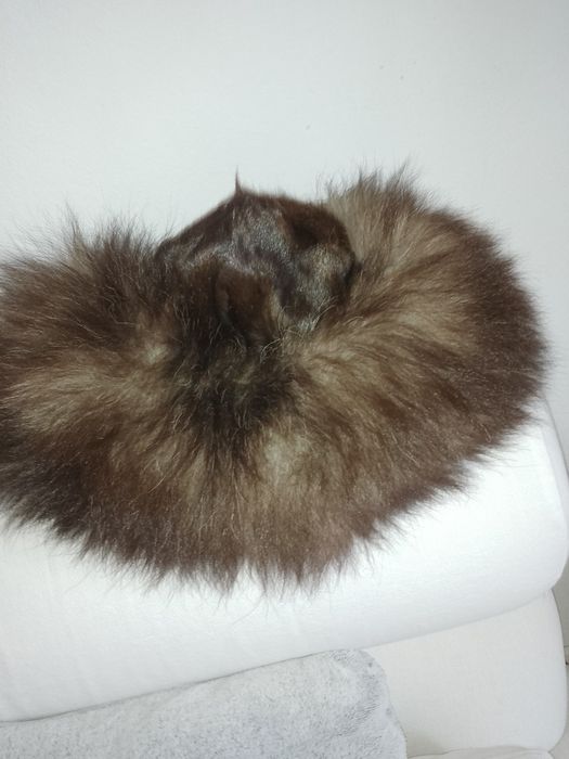 Czapka z lisa naturalnego