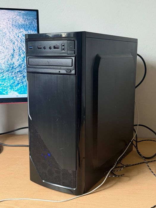 Ігровий компʼютер Ryzen 5 2400G / 8 ГБ / RX 550 4GB / 250 ГБ SSD