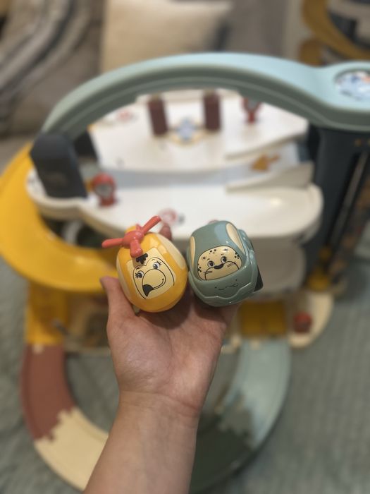 Іграшковий трек для машинок Smoby