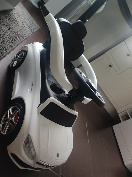 Autko jeździk Mercedes AMG
