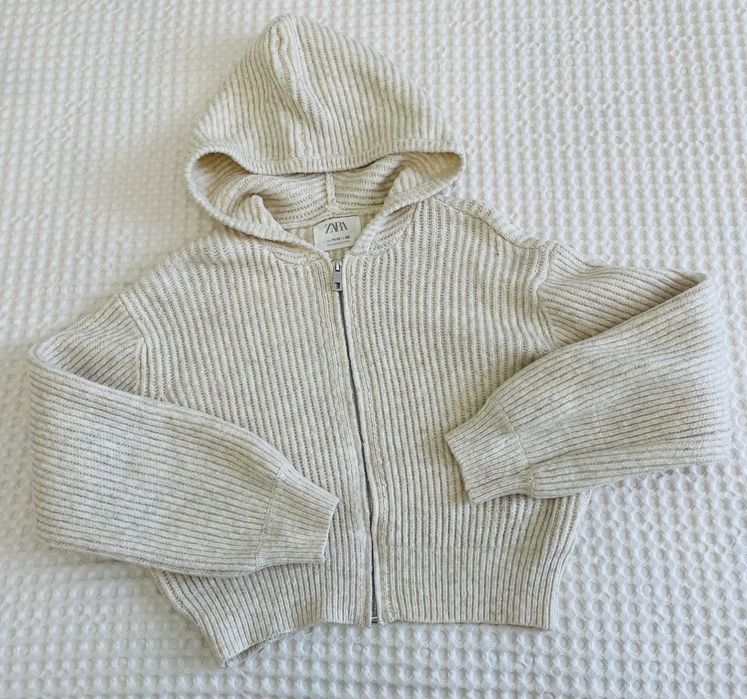 Тепла кофта светр Zara