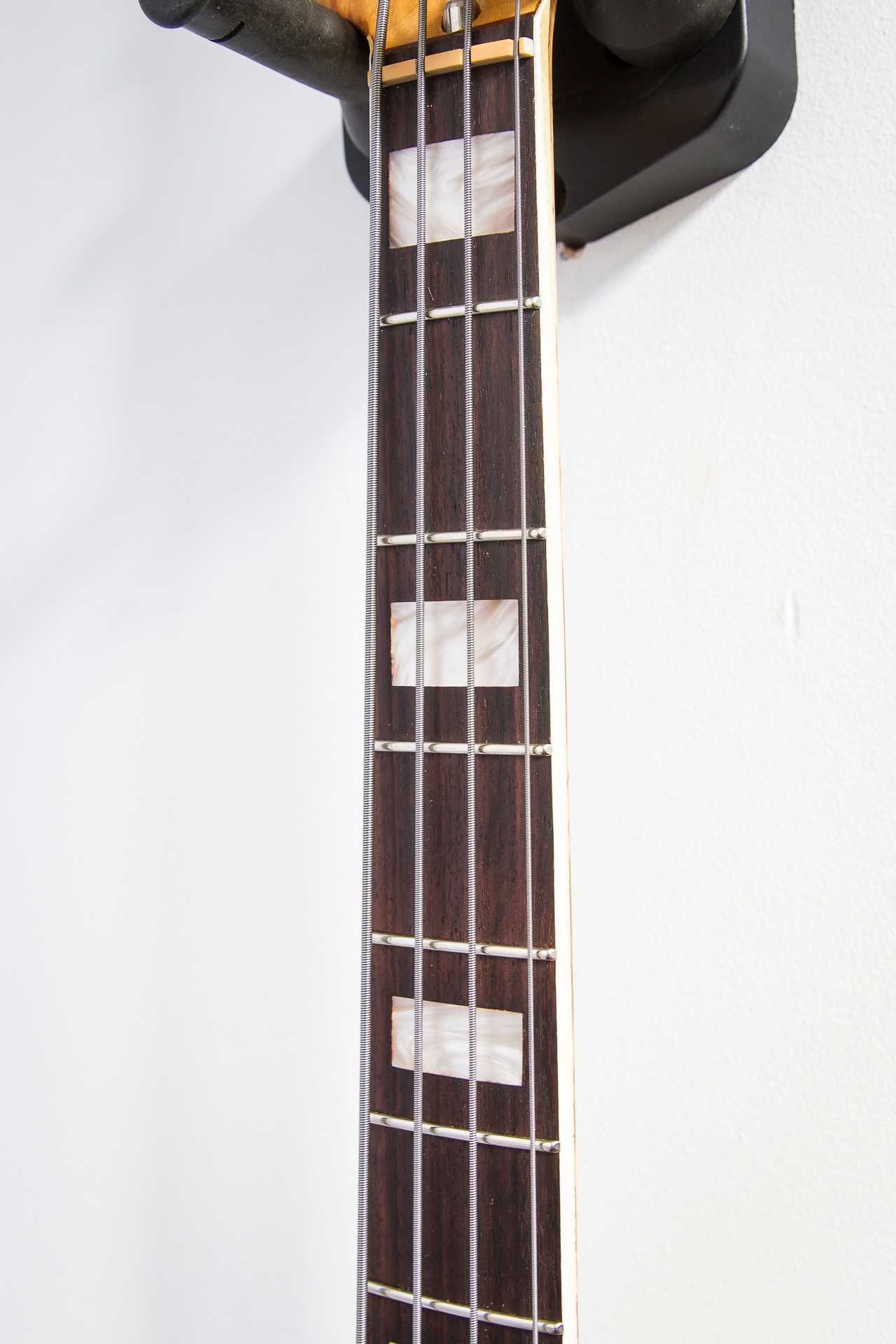 1976 Fender Jazz Bass sunburst CBS bloki