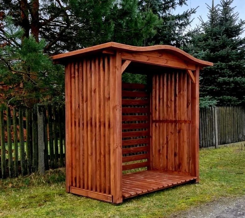 Drewutnia ogrodowa 2 x1,1m, wiata na drewno kominkowe z dachem falowym