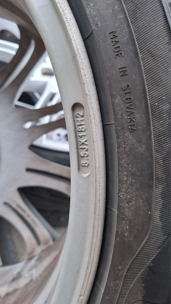 Felgi Aluminiowe BMW STYLING 135 ET 47 18” M - Pakiet
