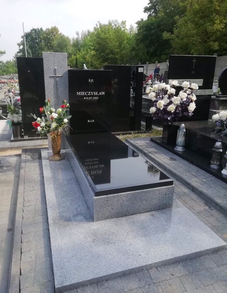 NAGROBKI usługi kamieniarskie, liternictwo nagrobne,chodnik i kostki