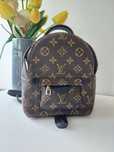 Plecaczek w stylu spring palm Louis Vuitton