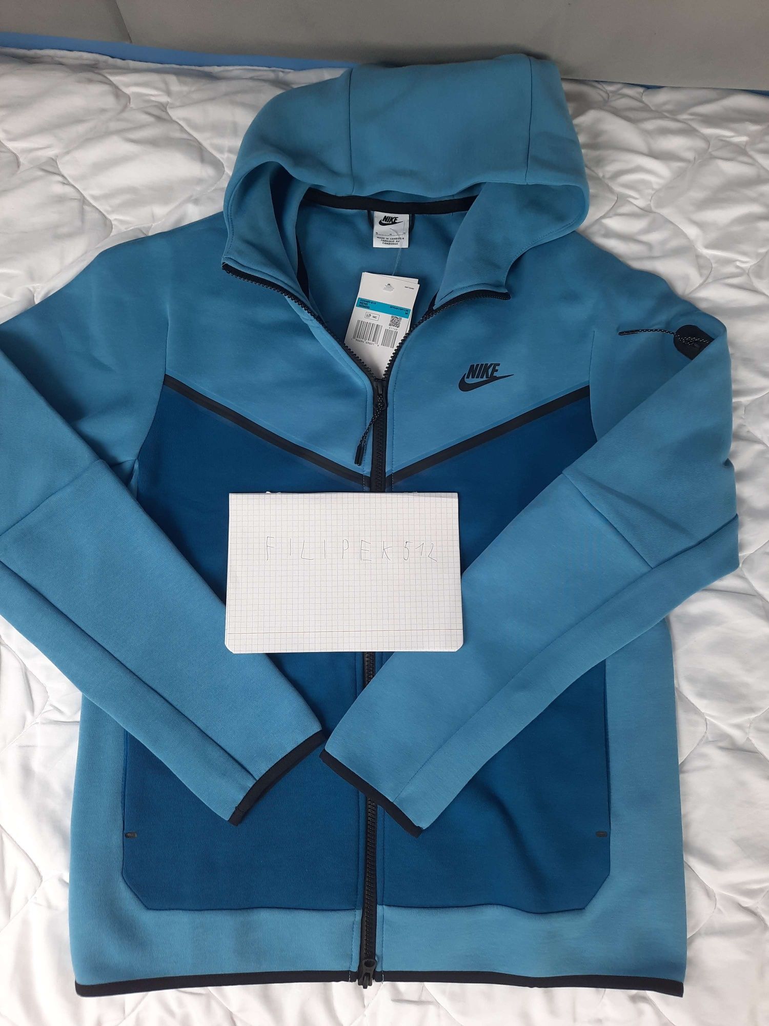 nike tech fleece