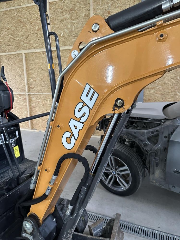 Міні екскаватор Case cx18d