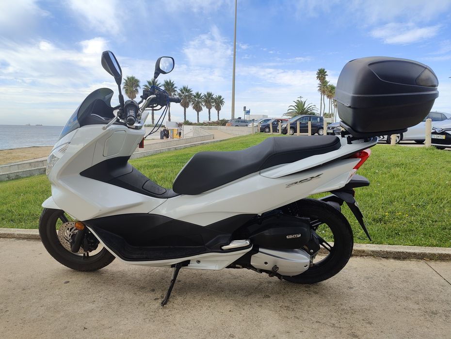 Honda PCX 125 28milKm Excelente estado