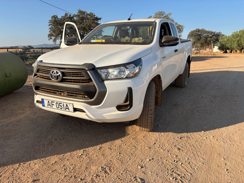 Toyota Hilux 4x2