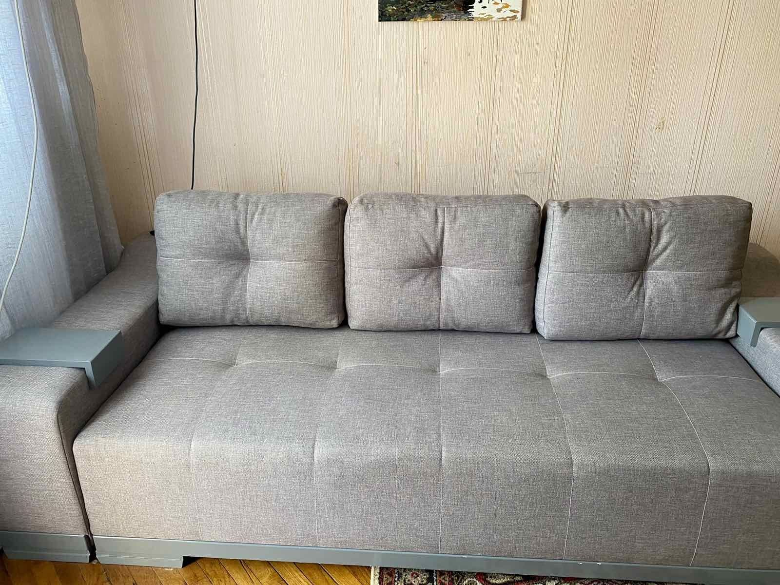 Продаю диван у відмінному стані
