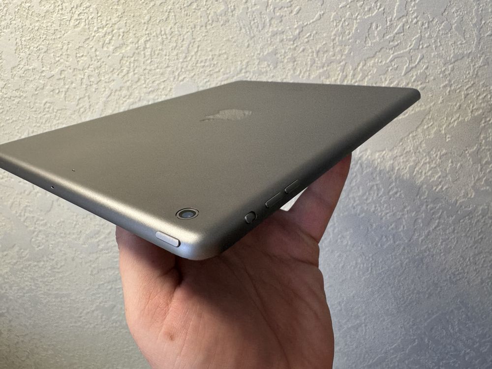 iPad Air 16Gb WiFi Space Gray A1474