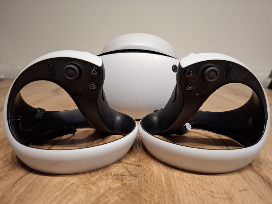 PlayStation VR2 + kontrolery Sense – stan idealny!