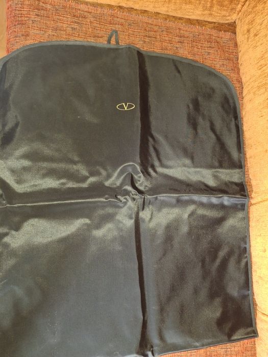 Pokrowiec na odzież Valentino