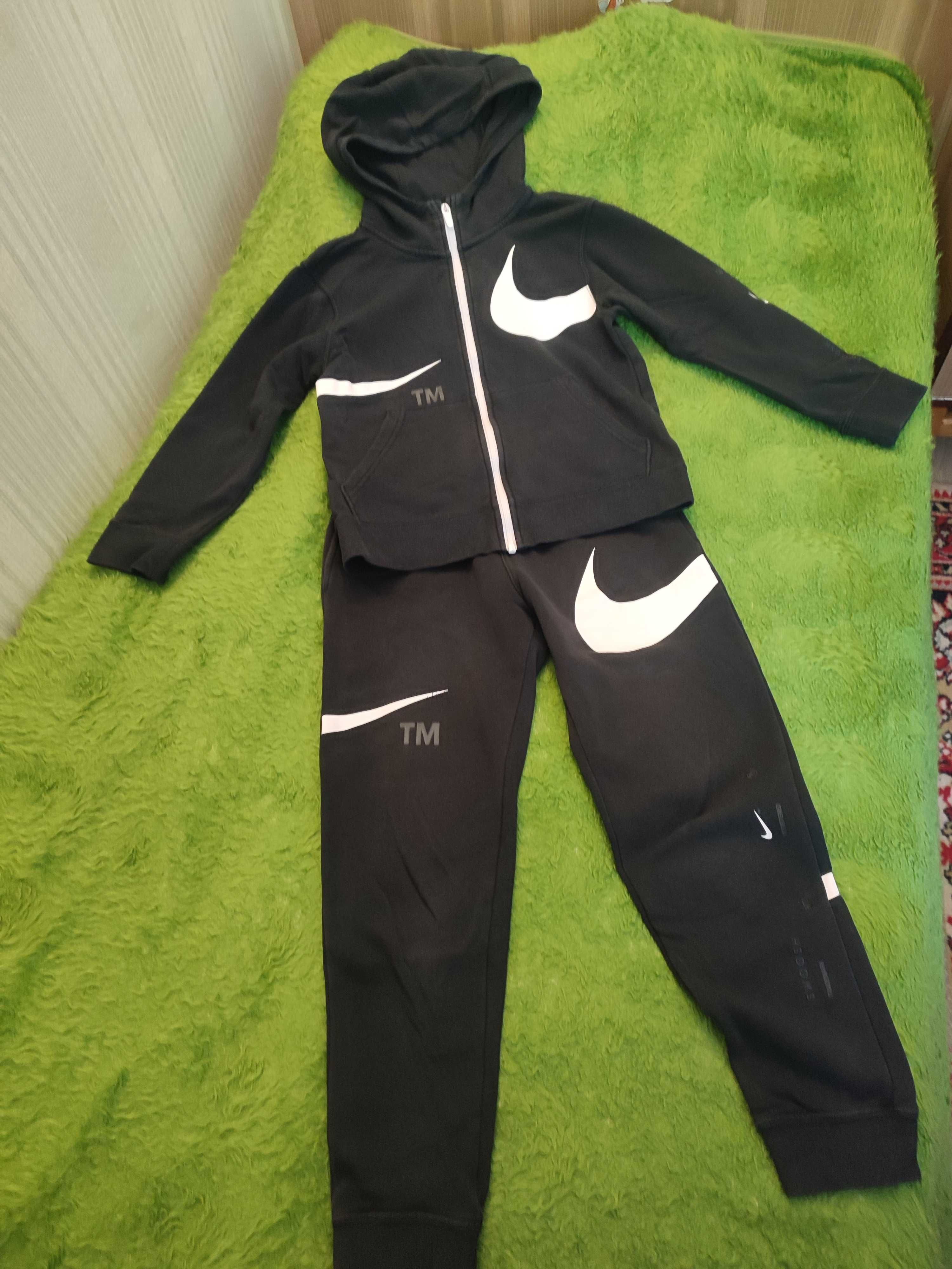 Дитячий спортивний костюм Nike, оригінал