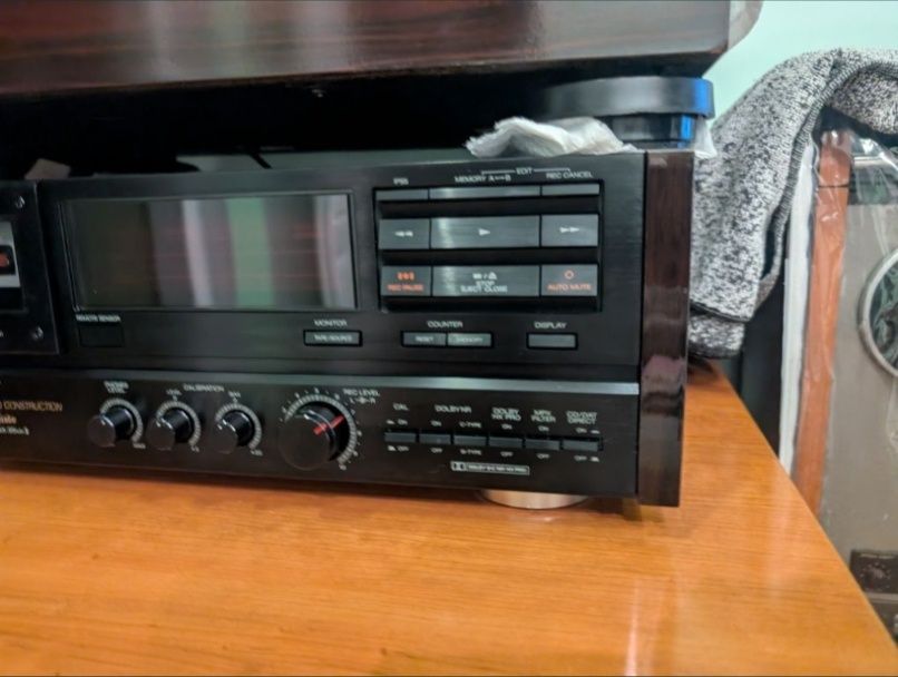 Akai gx 95m2 касетний магнітофон. Касетна дека