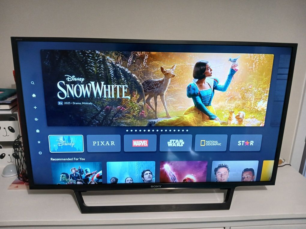 Telewizor Sony Android YouTube Netflix Wifi polecenia głosowe 200hz