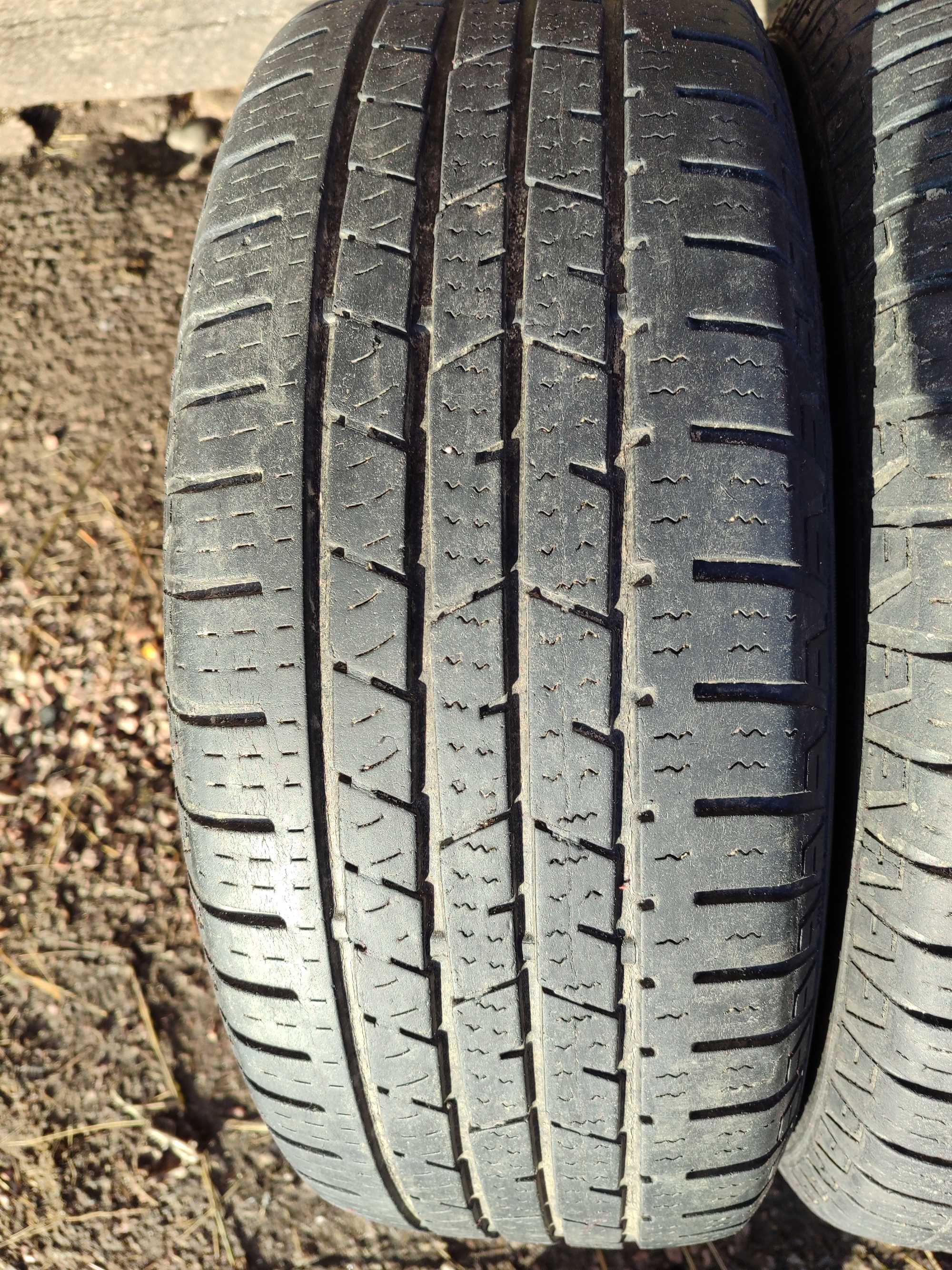 215/65R16 Continental Літня резина.