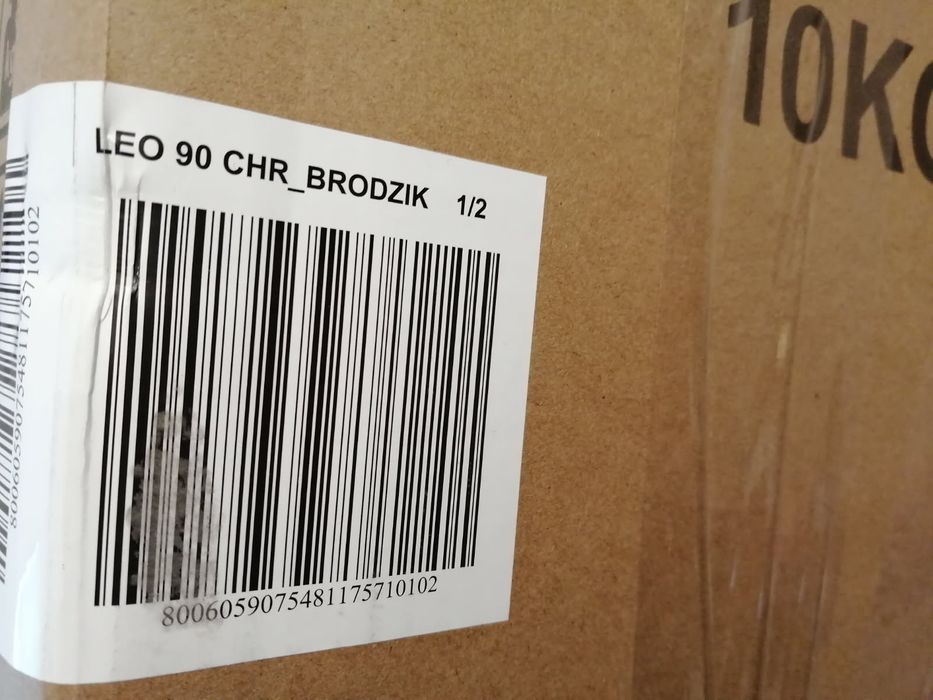 Nowy Brodzik 90x90 półokrągły