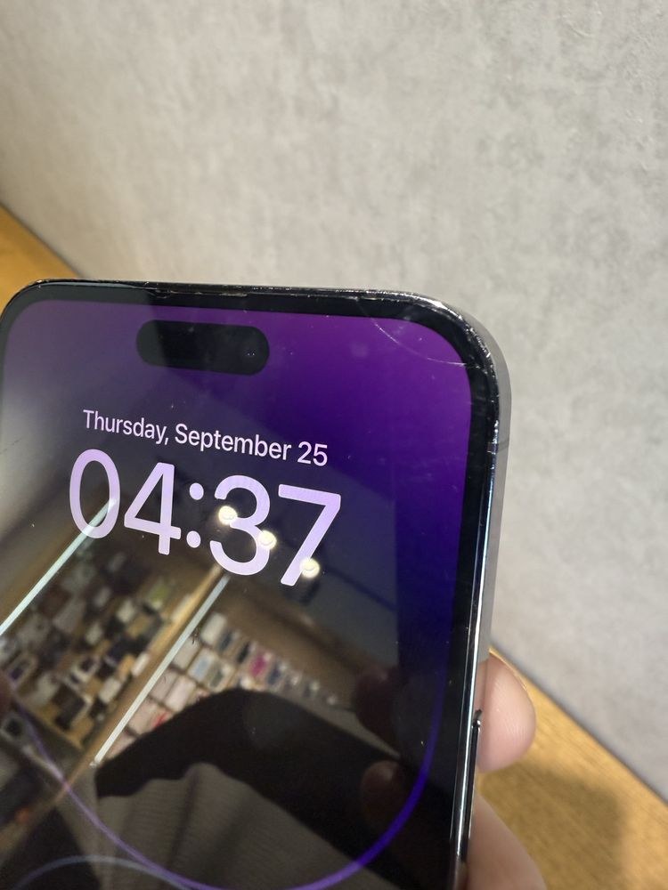 iPhone 14 Pro max 256 GB e-sim