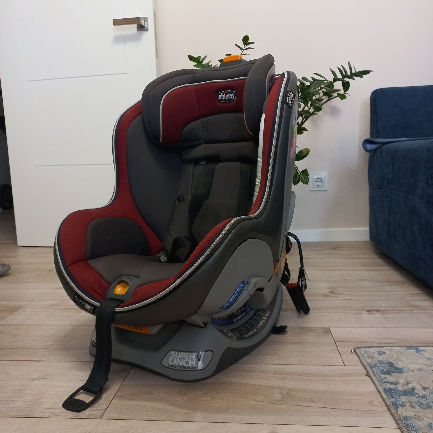 Автокрісло chicco Nextflit