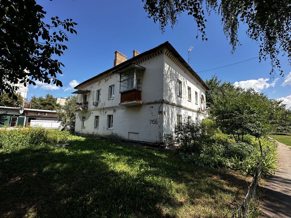 Продаж 2х кімнатної квартири Бориспіль Соц. Містечко центр
