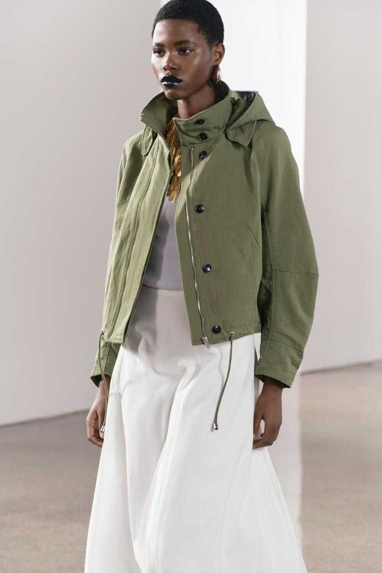 Куртка, парка, бомбер Zara