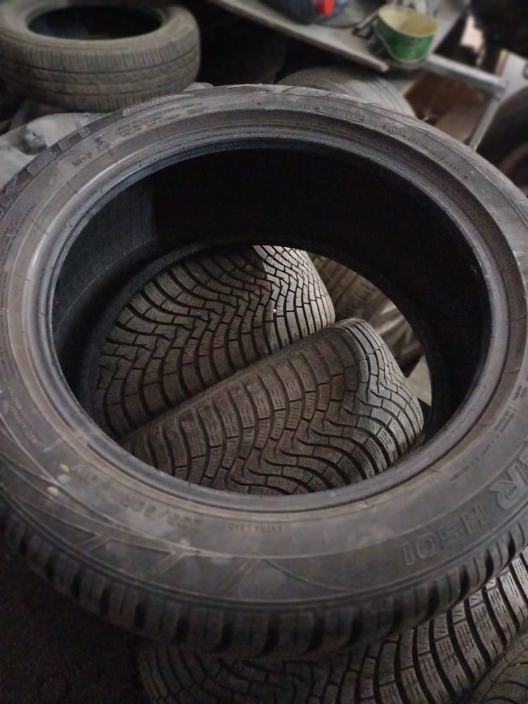 Pneus 235 50 R18