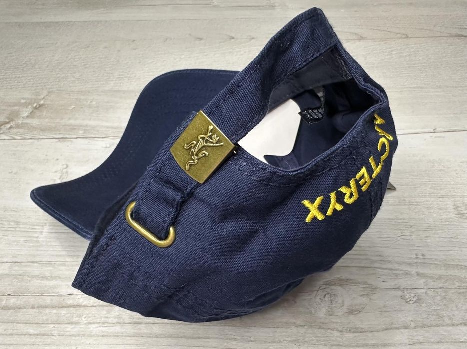 Кепка чоловіча Arcteryx