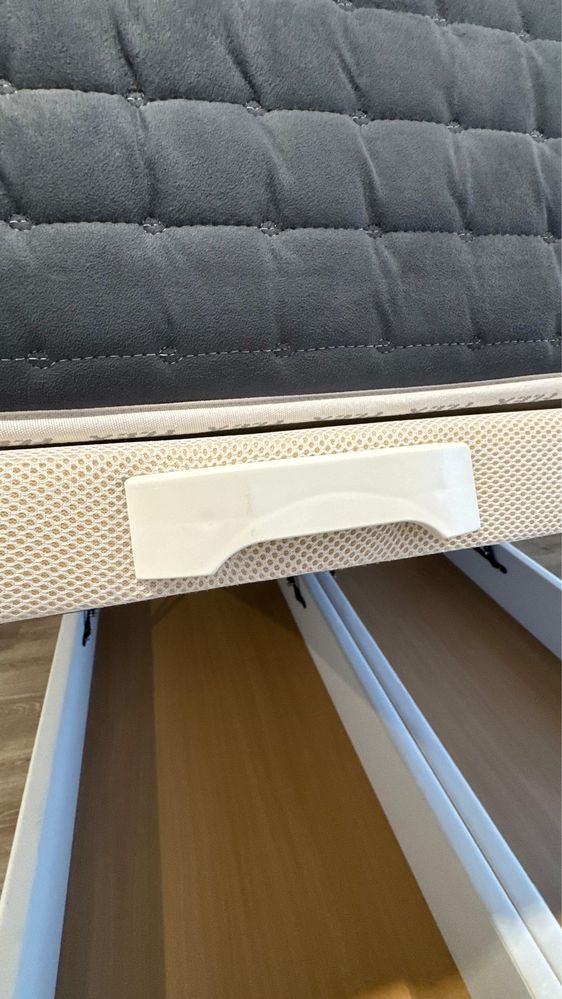 Cama soummier / colchão molaflex 1.80m