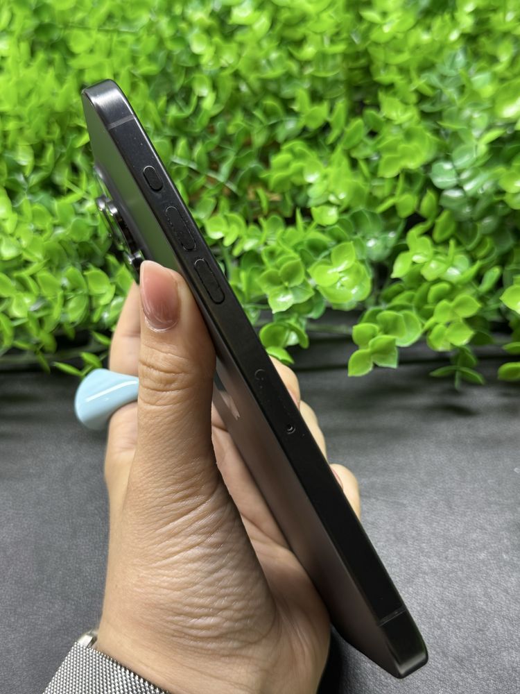 iPhone 15 Pro Max, 256Gb, Black Titanium (Neverlock) Айфон 15 Про Макс