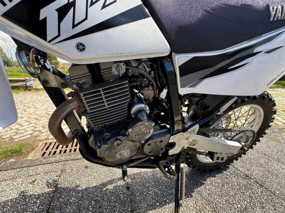 Yamaha TTR 250.