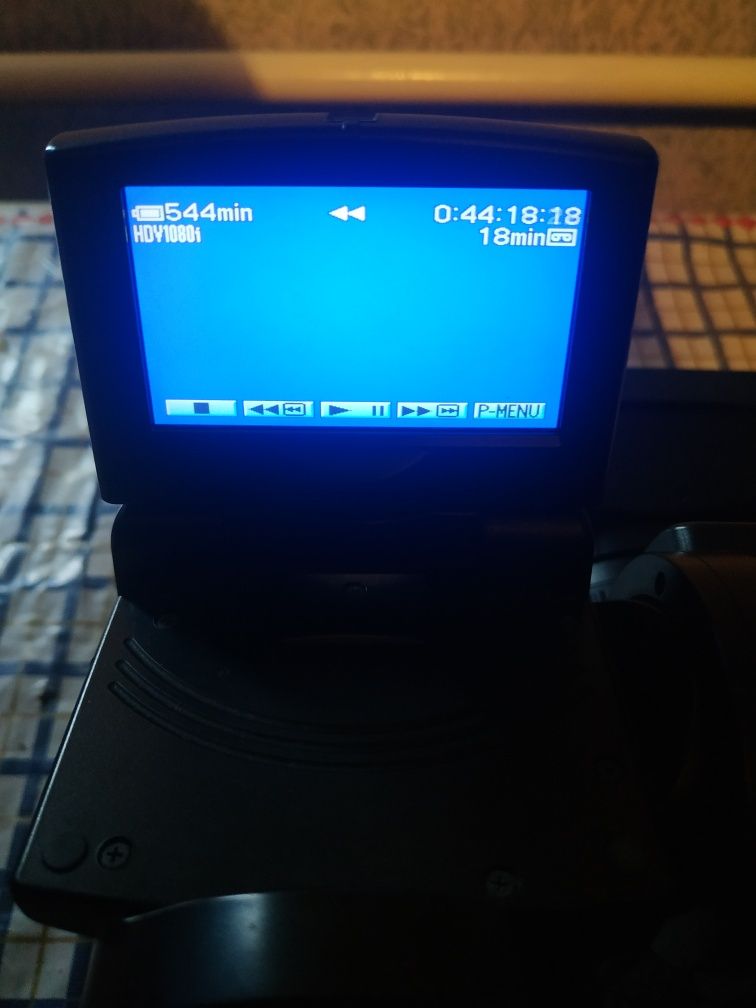 Відекамера  Sony HVR HD 1000E в гарному стані.
