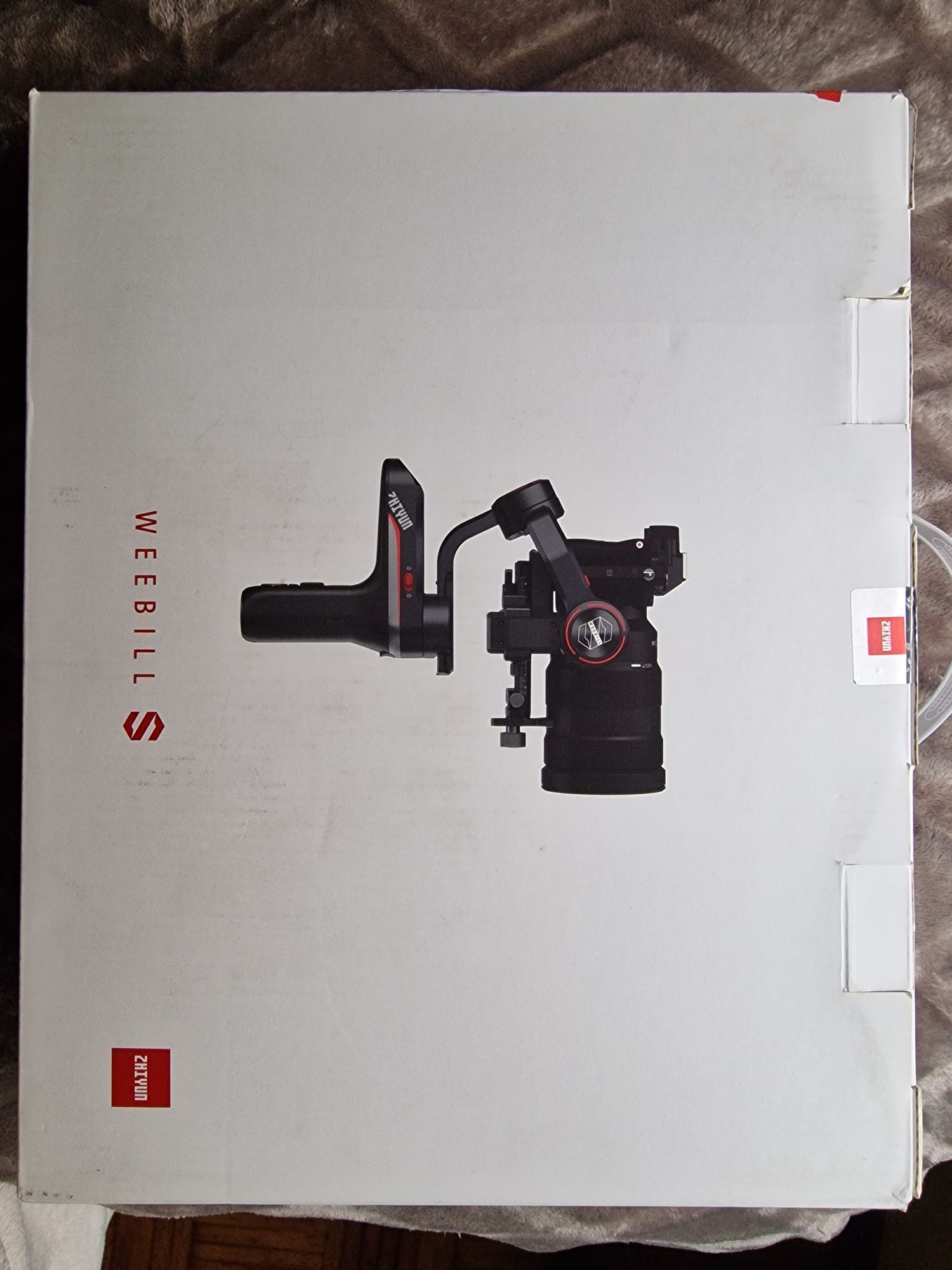 gimbal ZHIYUN weebill s tripé