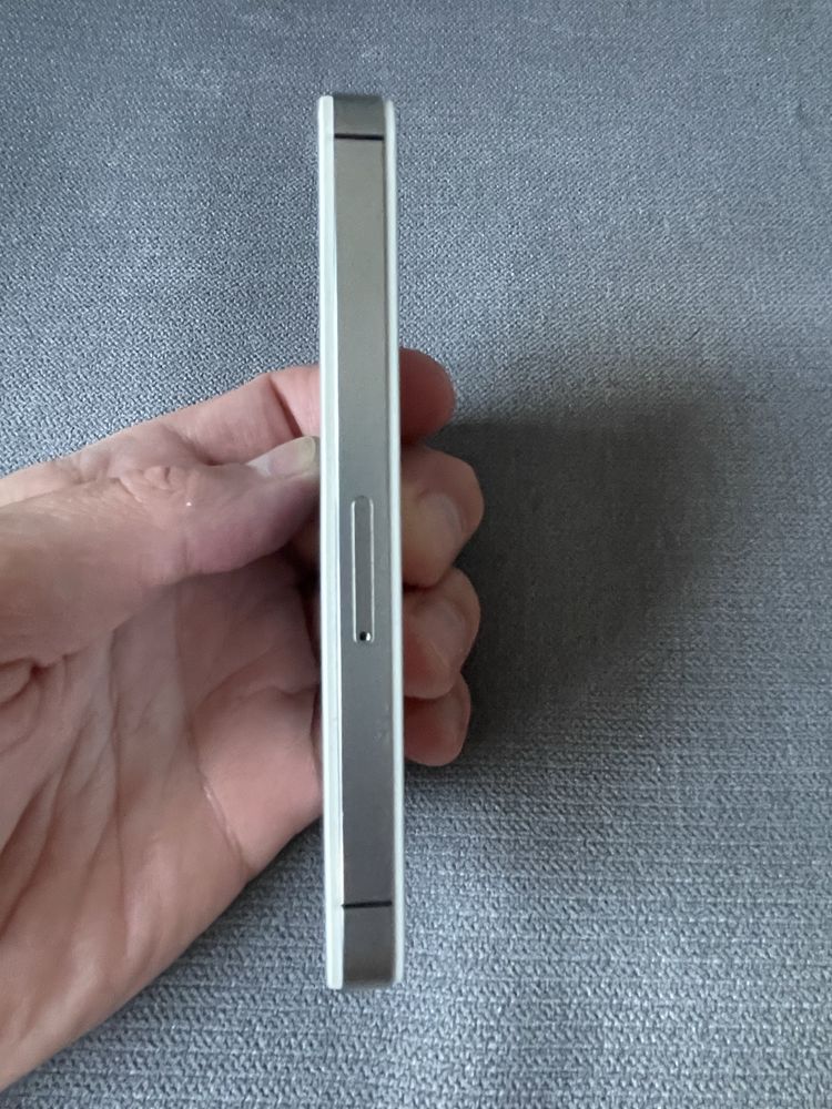 Iphone 4s 16 gb IOS6