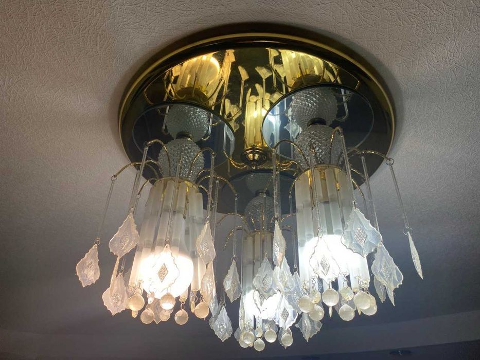 люстра  постсоветская