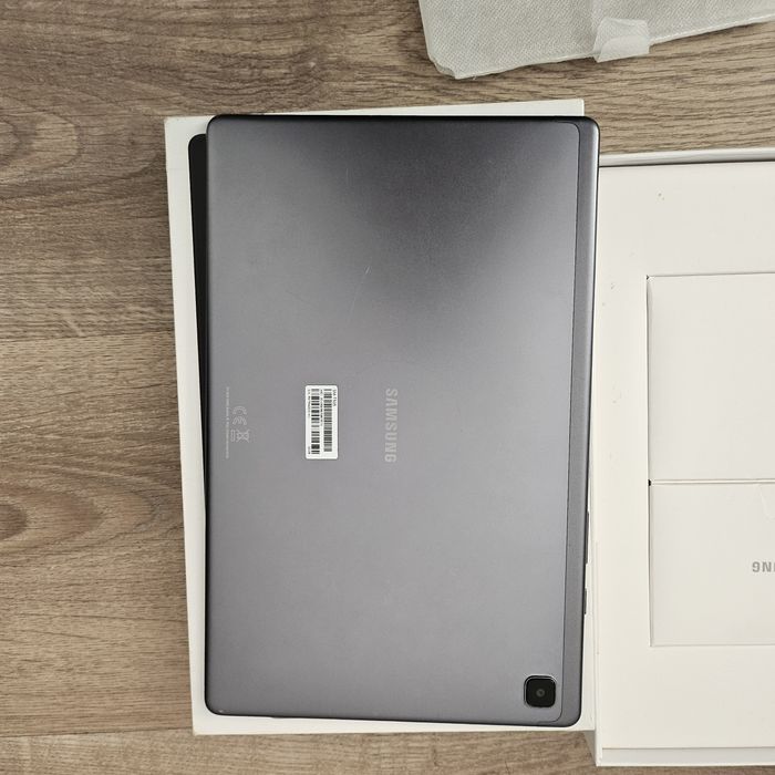 Samsung Tab A7 com capa