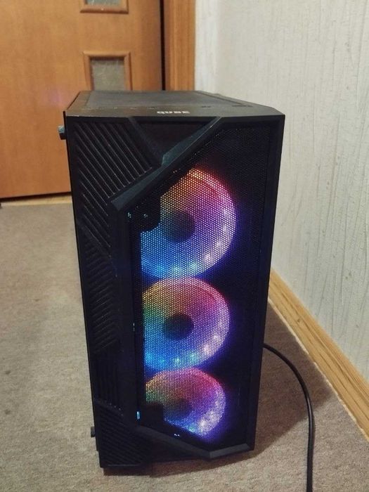 Системний блок Qube